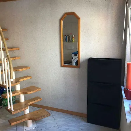 Ferienwohnung-schwaan-kuenstler-pritsche 아파트
